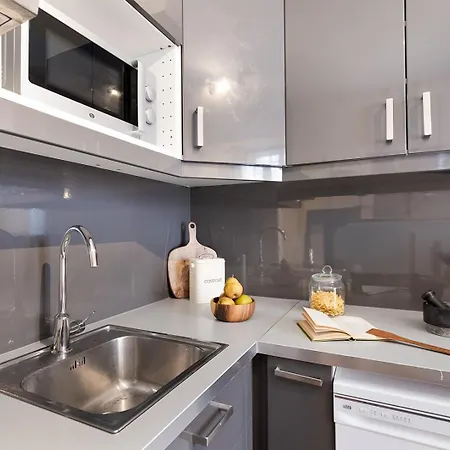 Kavak - 2 à Jardin Des Plantes Parigi